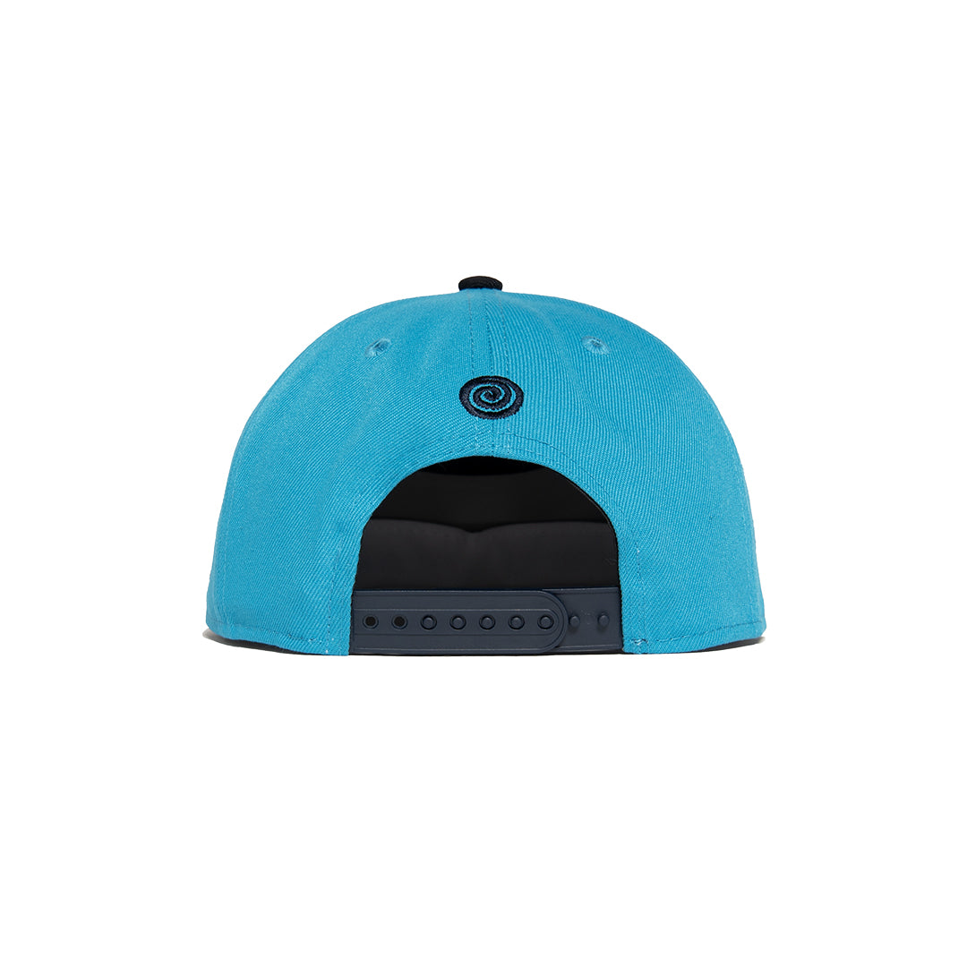 New Era Two Tone "R2" Retro Crown 9FIFTY Snapback